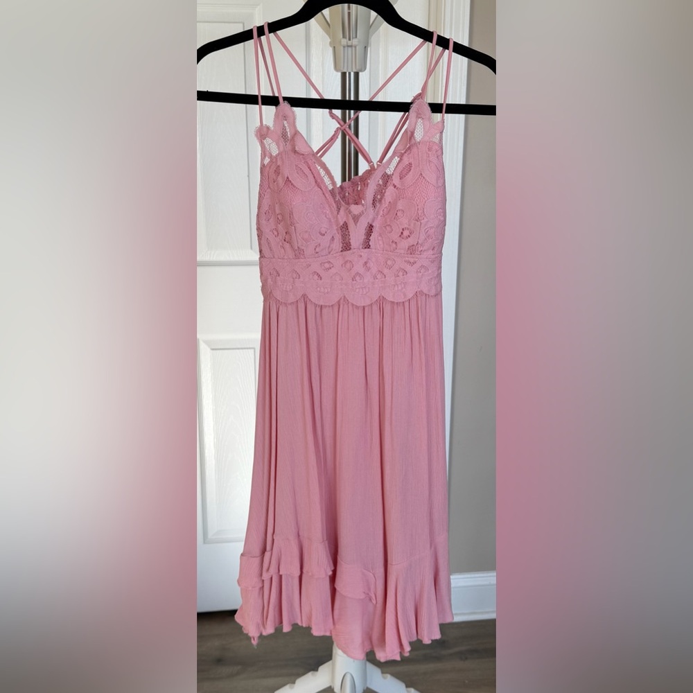 Zena Pink Sexy Lace V Neck Spaghetti Strap Sun Dress Ruffle Mini Boho Dress